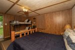 CABIN BEDROOM 7 WITH A FULL/DOUBLE BED & BUNK BEDS WITH TWIN MATTRESSES 